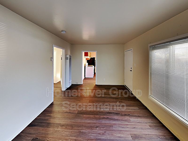 1st image of 1548 Harris Ave