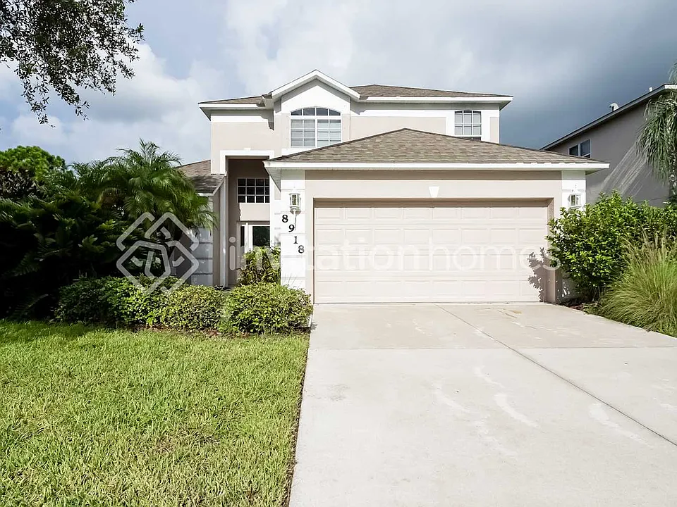 8918 Founders Cir