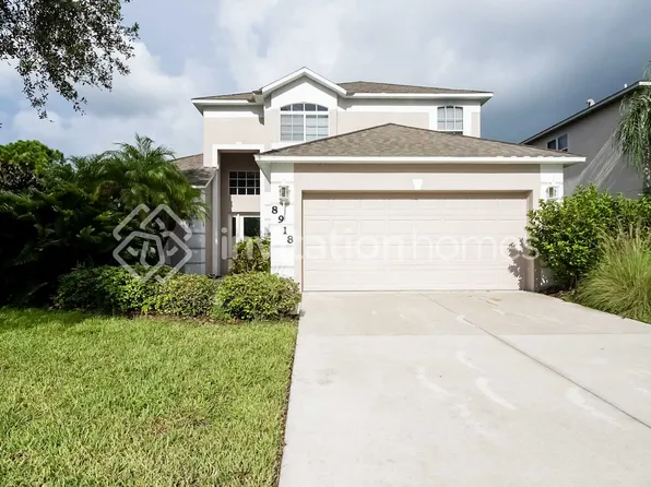8918 Founders Cir, Palmetto, FL 34221