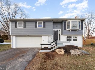 26 S Oak St, Lititz, PA 17543