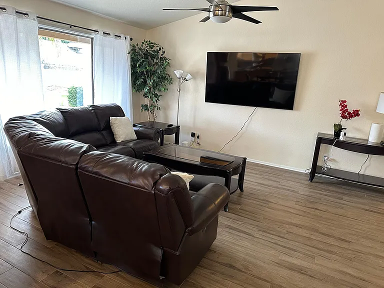10967 E Cortez St — Photo 3