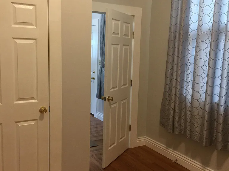 2513 Annunciation St — Photo 7