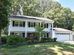 1703 Tipton Dr, Crofton, MD 21114