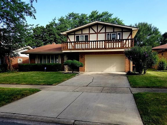 2nd image of 4324 Cedarwood Ln