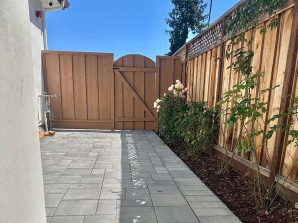 3426 Rambow Dr #A, Palo Alto, CA 94306