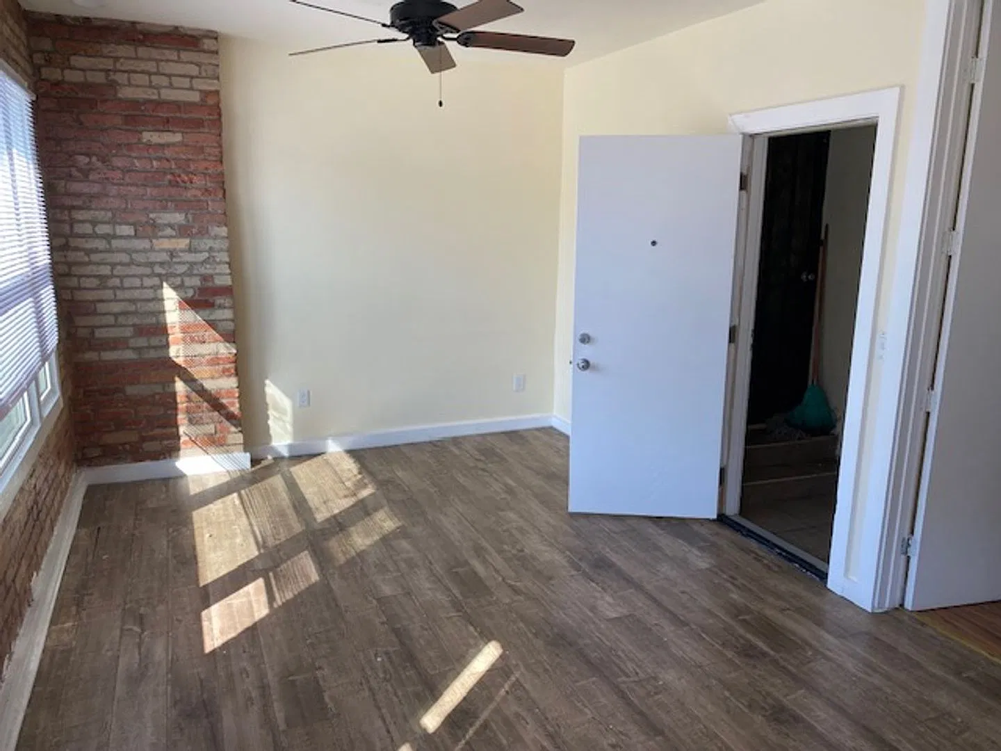 1 bed, 1.0 bath, $1,650 — Photo 4