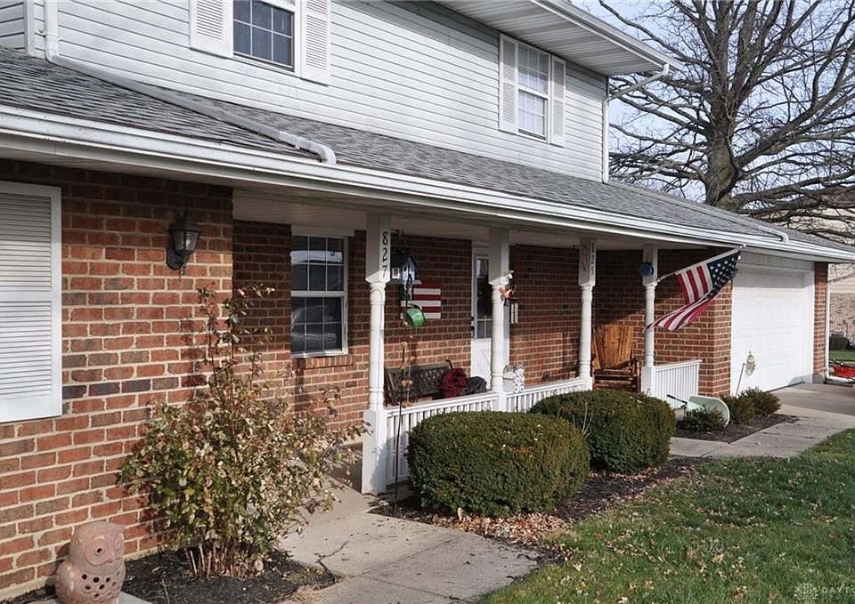 2nd image of 825 Comanche Ln #827