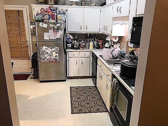 4th image of 106 Zachary Dr