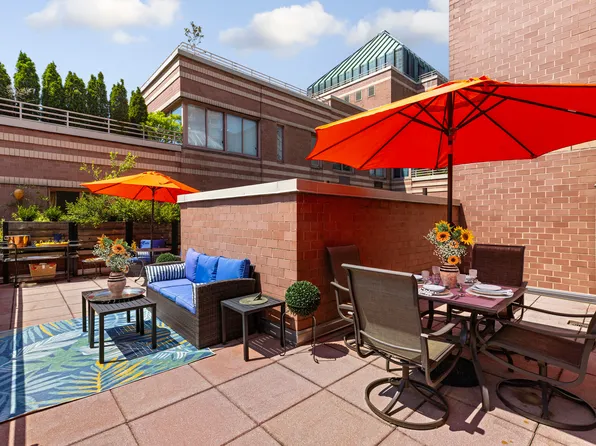 393 West 49th Street 5C image 2 of 20