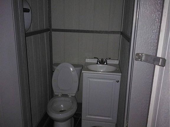 4th image of 5300-5304 E 24th St