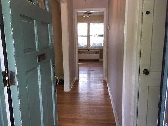 5th image of 57 E Willow St