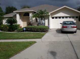 1916 Brandon Brook Rd, Valrico, FL 33594