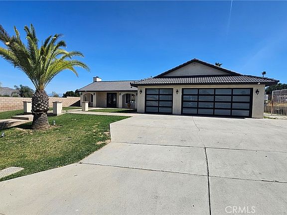 3rd image of 14230 Avenida Munoz