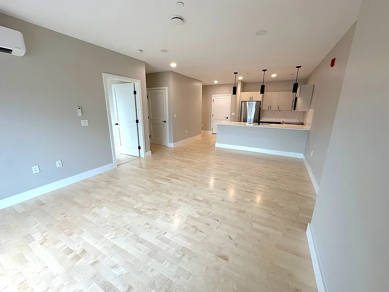 20 Upper Falls Rd #201 — Photo 10