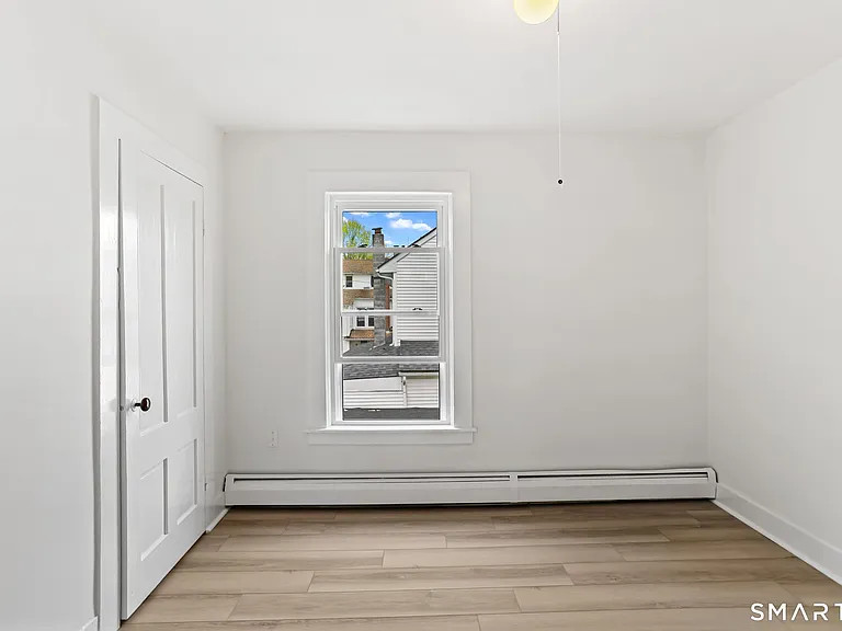 63 Reynolds St #B — Photo 7