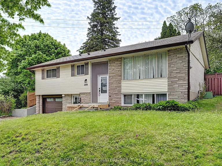 240 Stonybrook Dr — Photo 1
