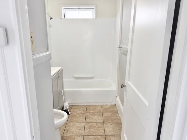 187 Sisson St #3