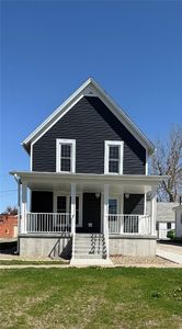 305 E 5th St, Vinton, IA, 52349