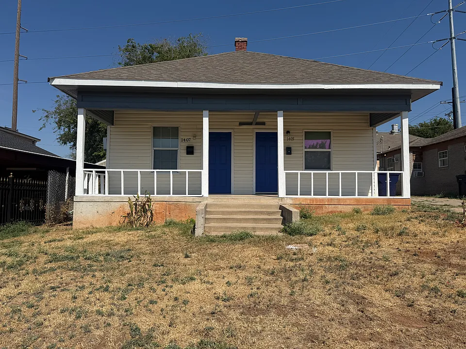1407 NW 8th St