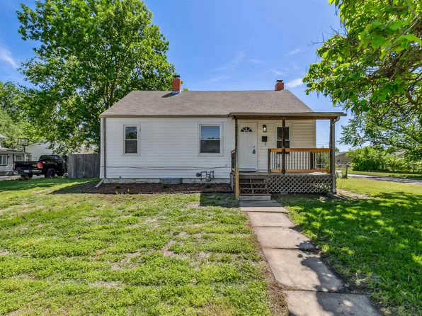 1242 S Elizabeth St, Wichita, KS 67213