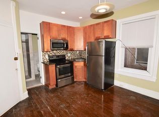 220 Buckingham Pl #13F, Philadelphia, PA 19104