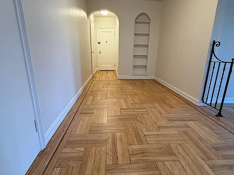 195 Bennett Ave #5H — Photo 3