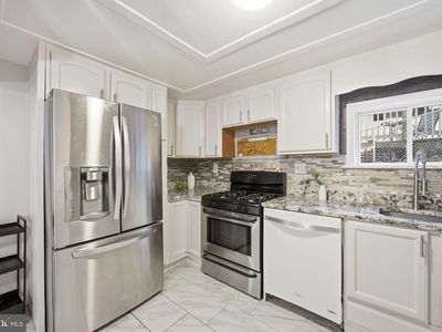 417 Meadow Rd, Baltimore, MD, 21206