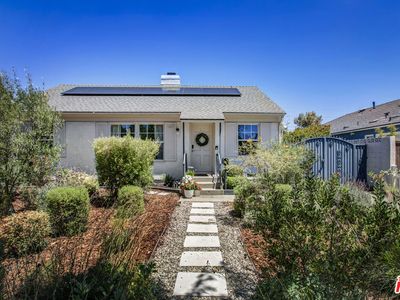 7660 Ostrom Ave, Van Nuys, CA, 91406