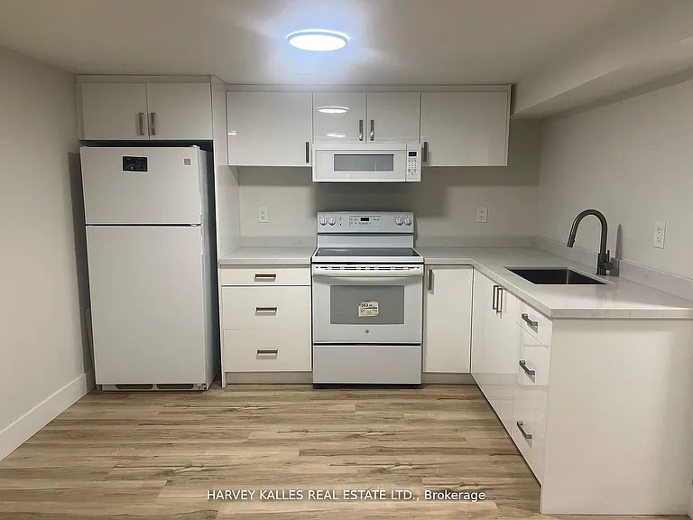 113 McAllister Rd #BASEMENT — Photo 6