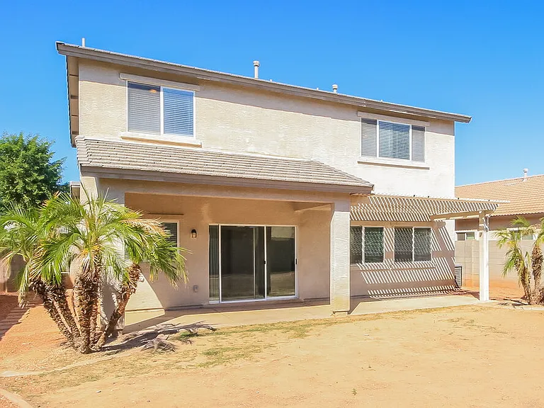 11559 W Buchanan St — Photo 17