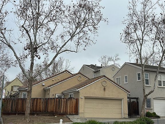 2nd image of 3953 Chamberer Dr