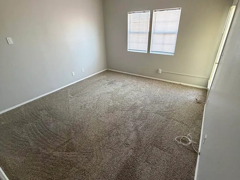 106 Lighthouse Dr — Photo 6