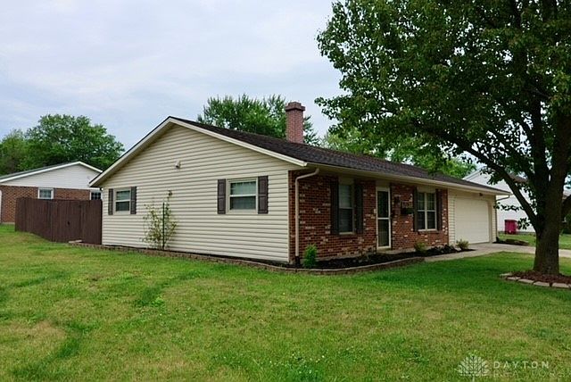1st image of 1125 Larrel Ln