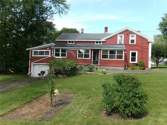 2nd image of 3765 Mill St