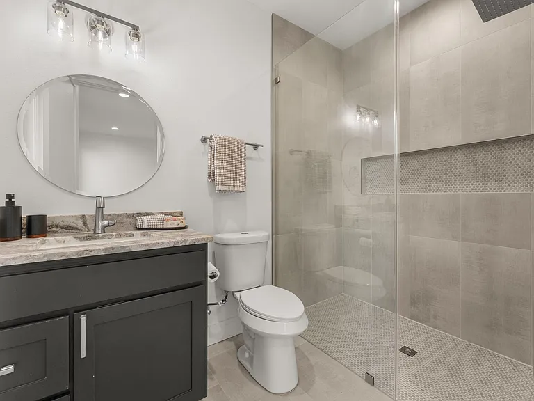 3814 Wadford St — Photo 24
