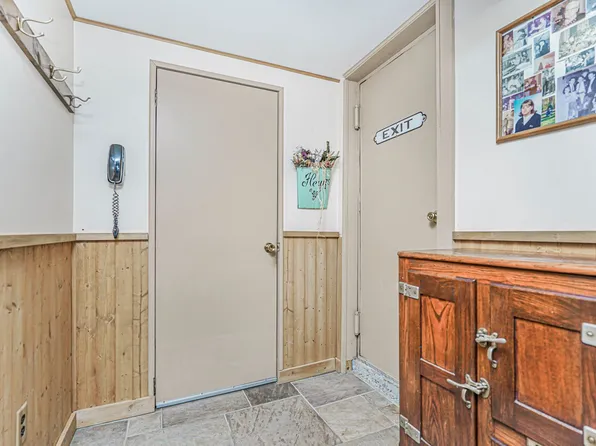 731 Rathbun Avenue image 29 of 33