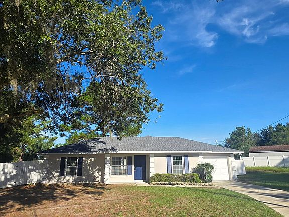 3rd image of 7 Dogwood Ct