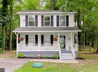 3593 2nd Ave, Edgewater, MD 21037