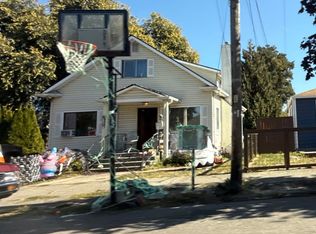 328 Williams Ave N, Renton, WA 98057