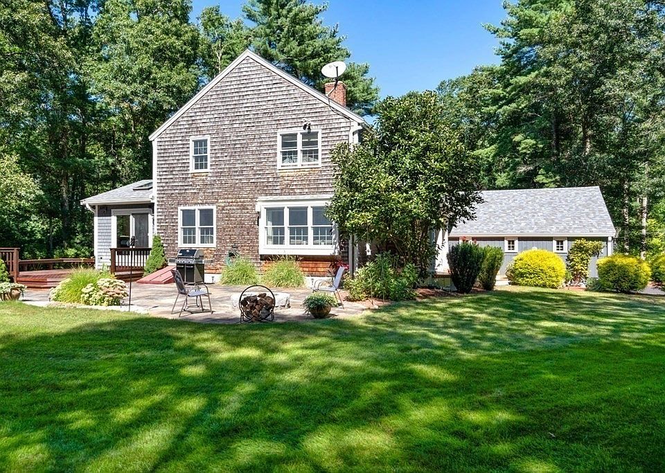 769 West St, Duxbury, MA 02332 Zillow