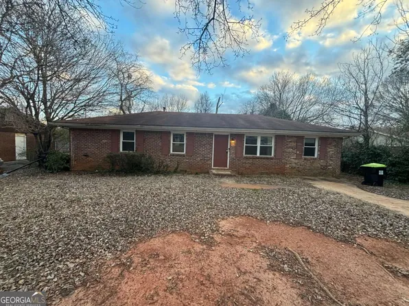 2955 Preston Dr, Rex, GA 30273