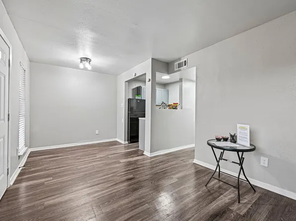 Arbor Trails Apartment Homes