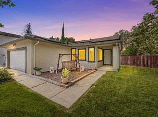 300 Kingsland Dr, Vacaville, CA 95687