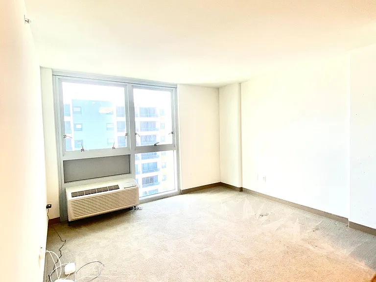 988 Halekauwila St #2605 — Photo 2