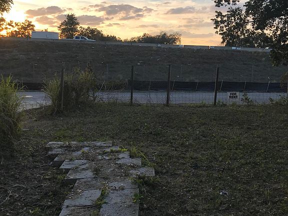 4th image of 3709 N Taliaferro Ave