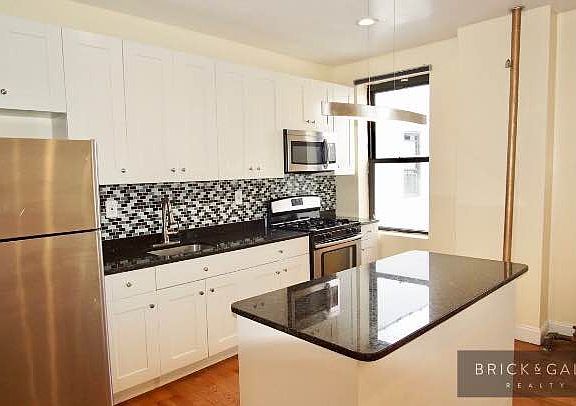 3rd image of 645 W 160th St APT 5F