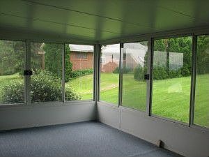 4 Season Room overlooking deep lot