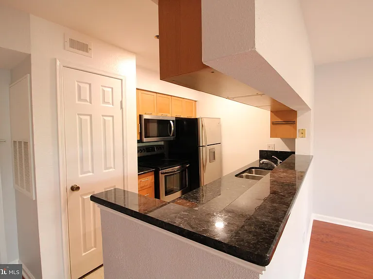 3315 Wyndham Cir #3225 — Photo 10