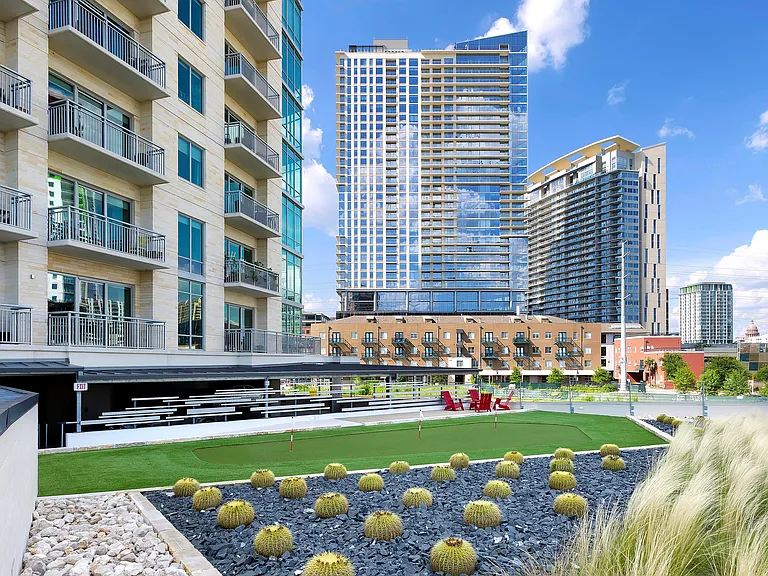 Gables Park Tower — Photo 22