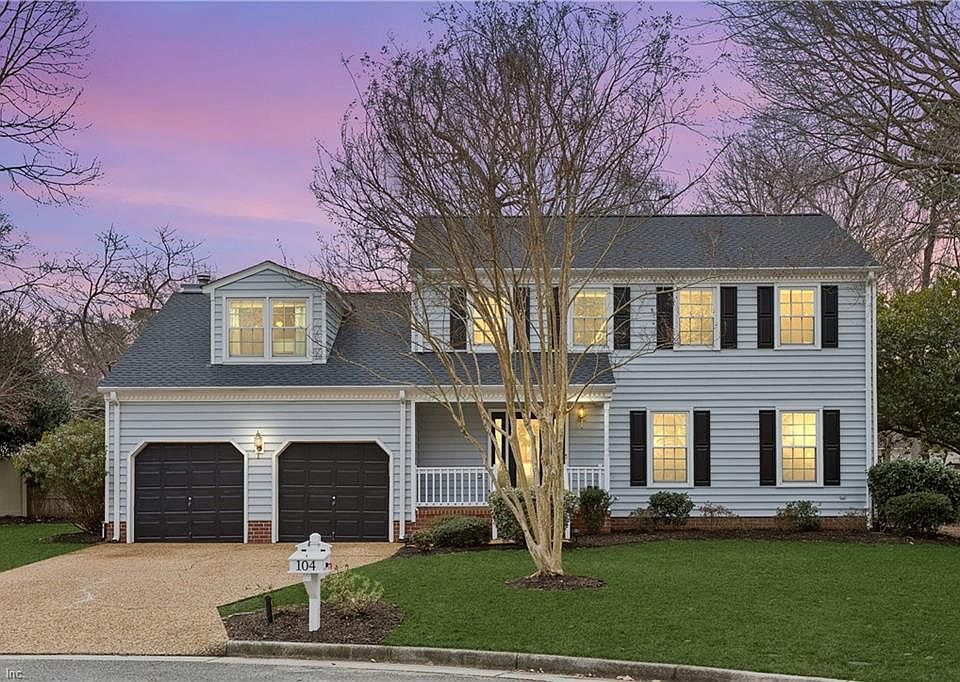 1st image of 104 Sussex Ct
